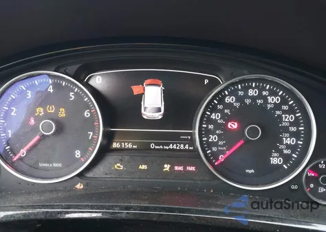 2016 Volkswagen Touareg Vr6 Sport z USA, uszkodzony, nr VIN WVGEF9BP7GD008159